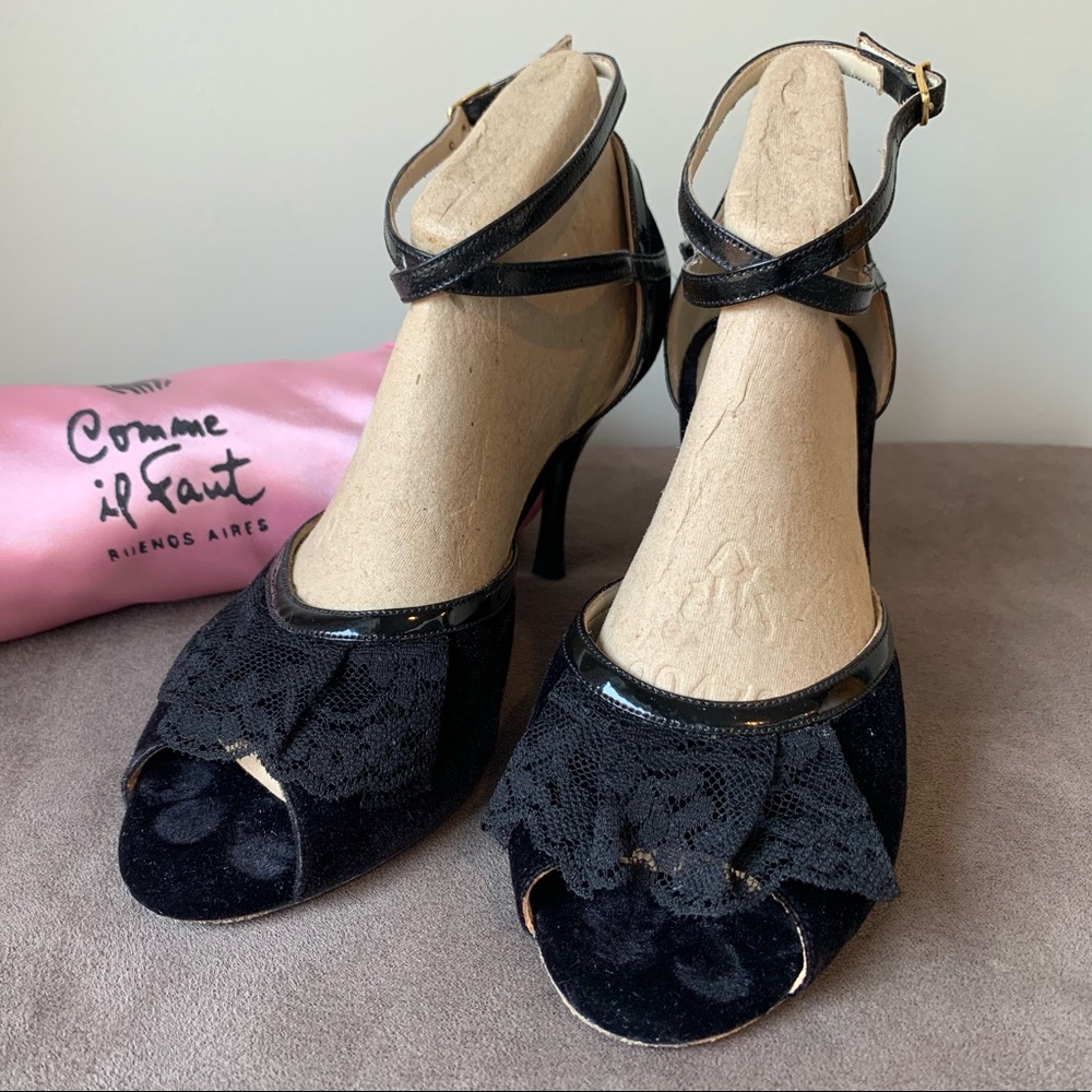 Come Il Faut Tango or Dance Shoes - Used